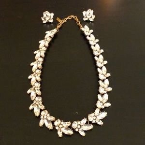 Neacklace and earring set.